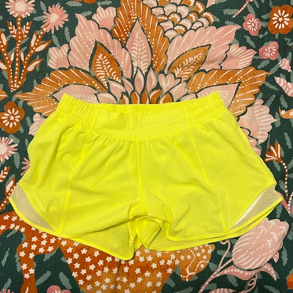 lululemon athletica Pants - Lululemon size 8 highlighter yellow hotty hots